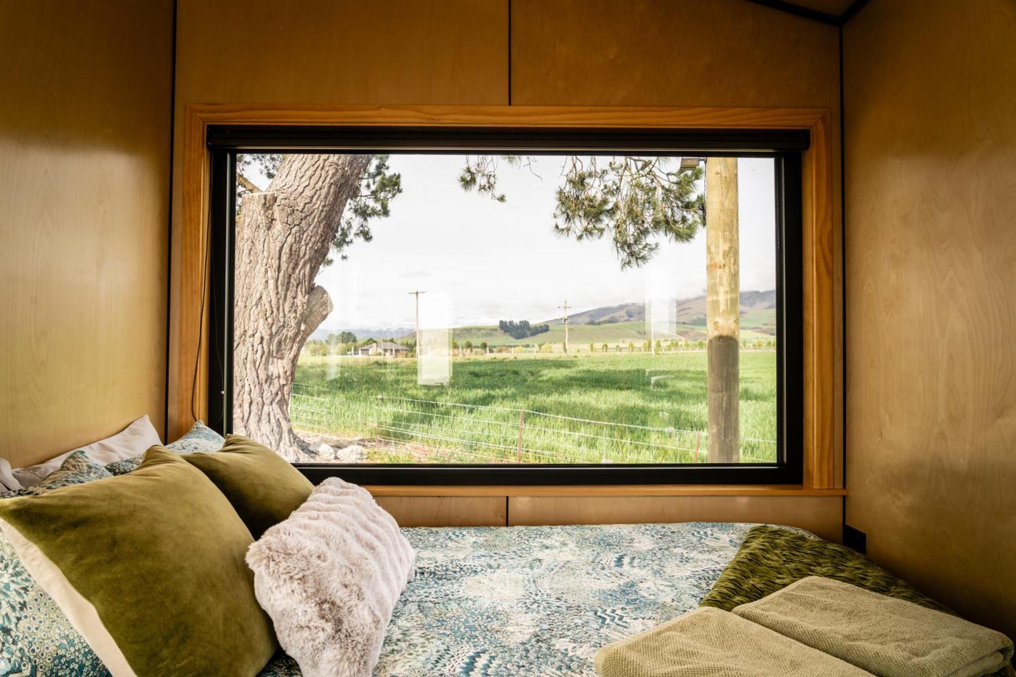 Te Manahuna Glamping Tiny House Fairlie Exterior photo